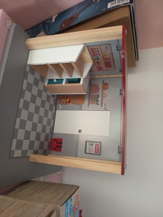 Playtive: Muebles madera casa muñecas