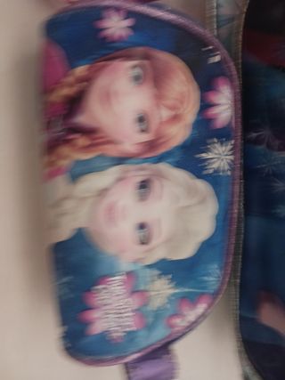 Mochila Frozen y estuche