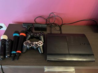 PS3 Súper Slim 500GB - 2 mandos