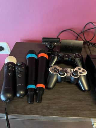 PS3 Súper Slim 500GB - 2 mandos