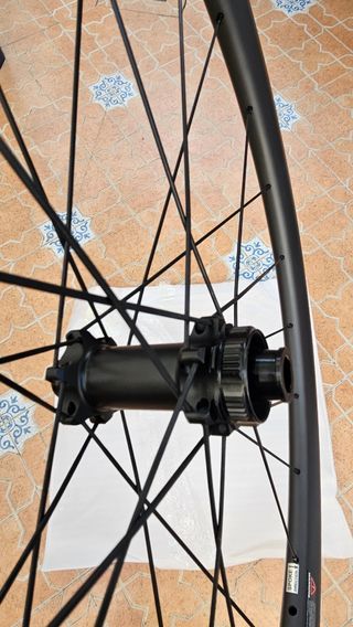 Ruedas carbono 700c perfil
