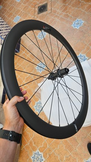 Ruedas carbono 700c perfil

