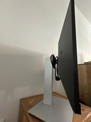 Monitor HP - modelo HP E24 G4 FHD