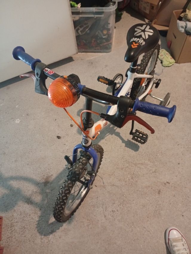 Bicicleta infantil 16" Btwin