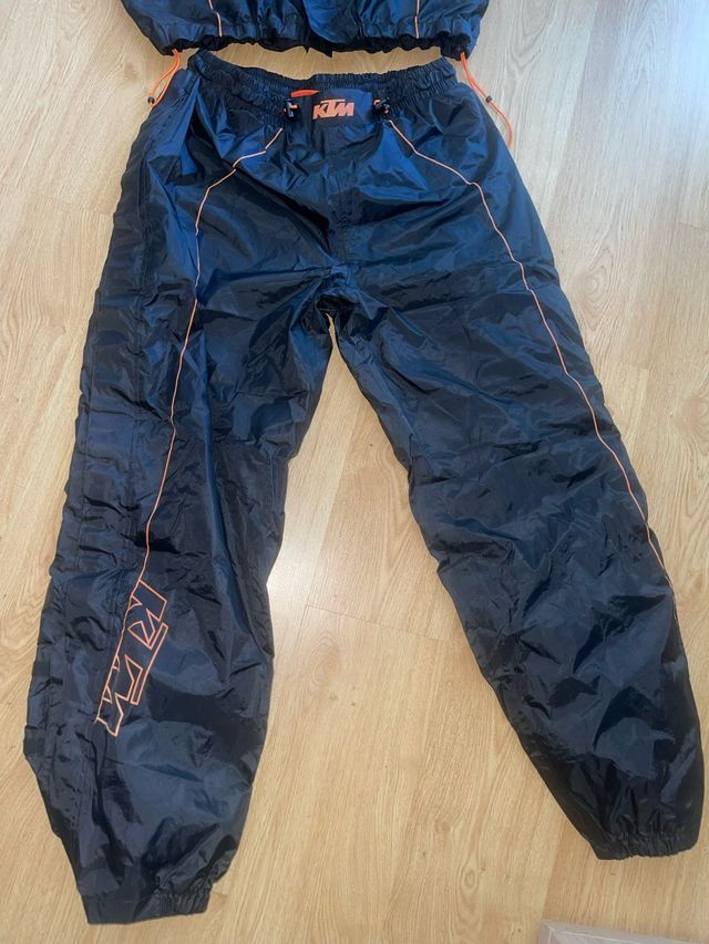 Chubasquero KTM - Negro/Naranja. talla L , Enduro