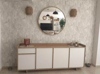 Aparador y espejo moderno blanco-madera