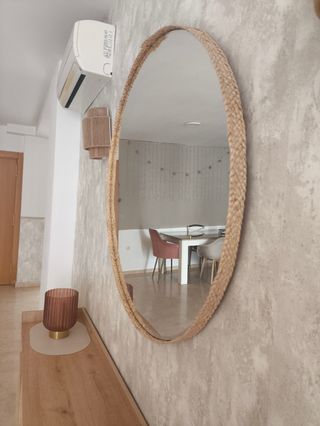 Aparador y espejo moderno blanco-madera