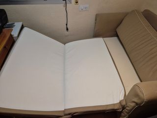 Sofá cama beige 2 plazas