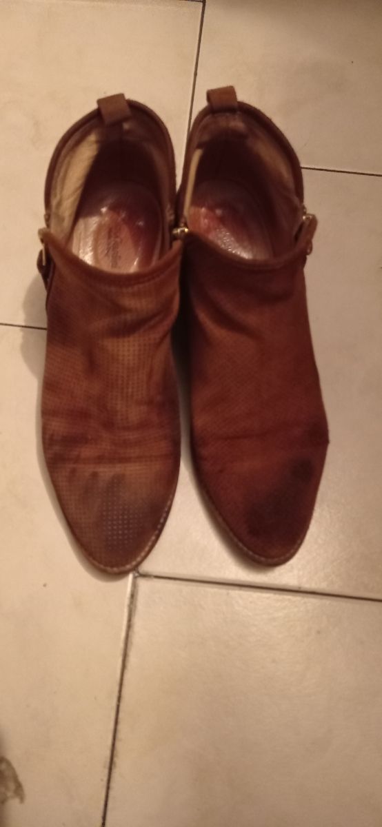 Tronchetti scamosciati marroni