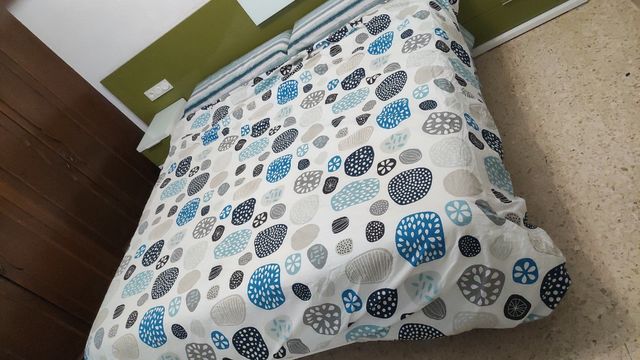 Somier + 2 mesitas noche - Verde