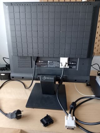 Monitor EIZO FlexScan L767 - Negro
