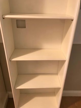 Libreria bianca in legno - 58x26x2m