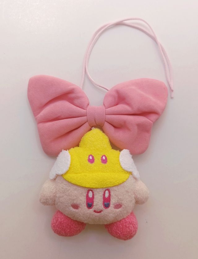 Kirby peluche con fiocco