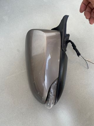 Retrovisor Toyota Auris marrón