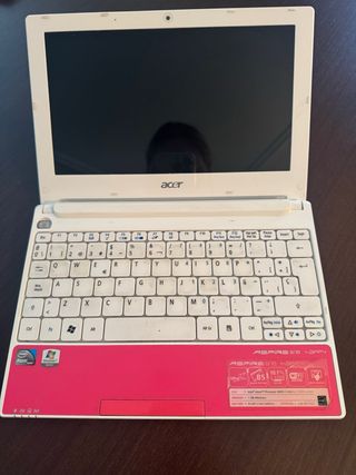 Netbook Acer Aspire One rosa