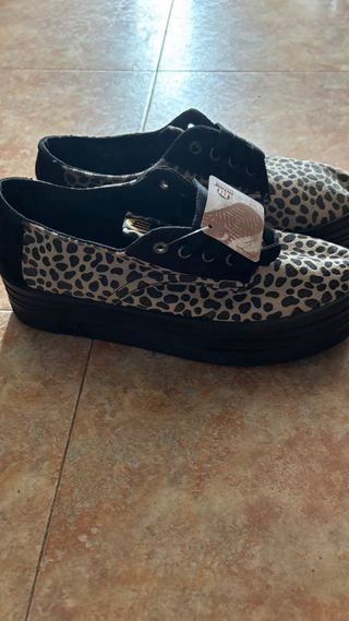 Zapatillas Mustang - Talla 38