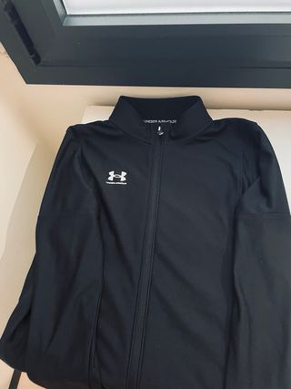Sudadera Under Armour negra niño