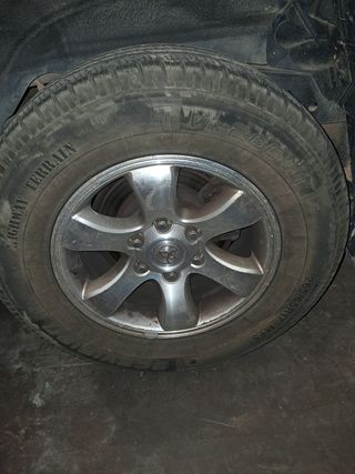 Toyota Land Cruiser J12 piezas