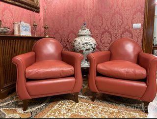 Poltrona Frau Lyra in pelle rossa