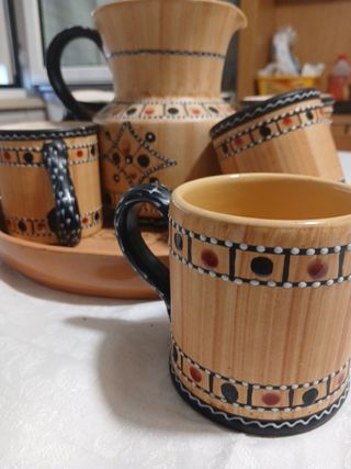 Set da tè  o altra bevanda etnico in ceramica