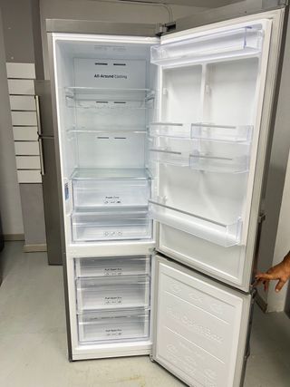 Nevera Samsung - Refrigerador acero