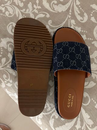 Sandalias vaqueras con estampado y suela 