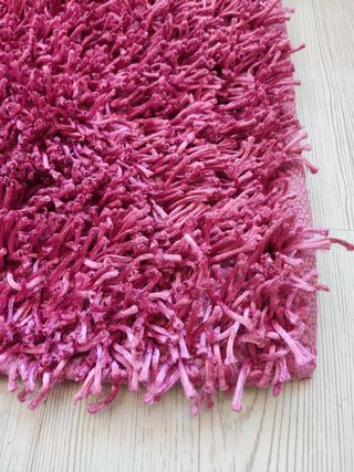 Tappeto rosa - linea oro