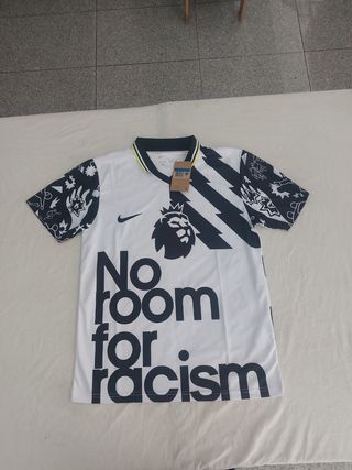 Camisola Nike Tottenham - Sem espaço para racismo