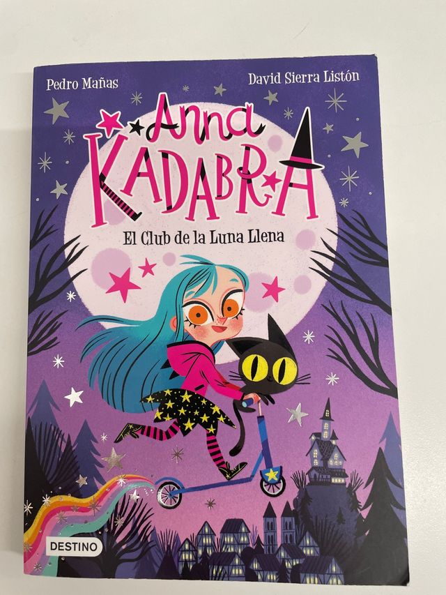 Anna Kadabra 1. El Club de la Luna Llena