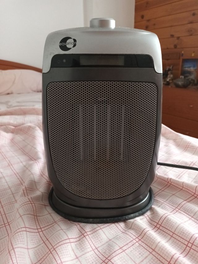 Calefactor Equation - Estufa
Tiene función ventila