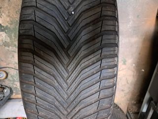 Neumático 235/50R19 103V
