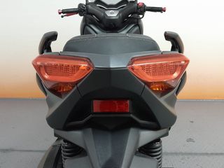Yamaha XMAX 125