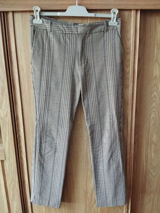 Pantalón de cuadros Stradivarius