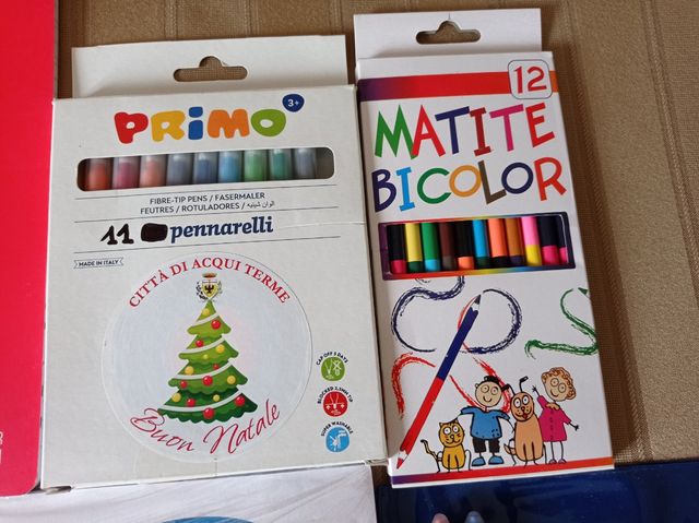 Set Scuola: Quaderni, Penne & Pennarelli