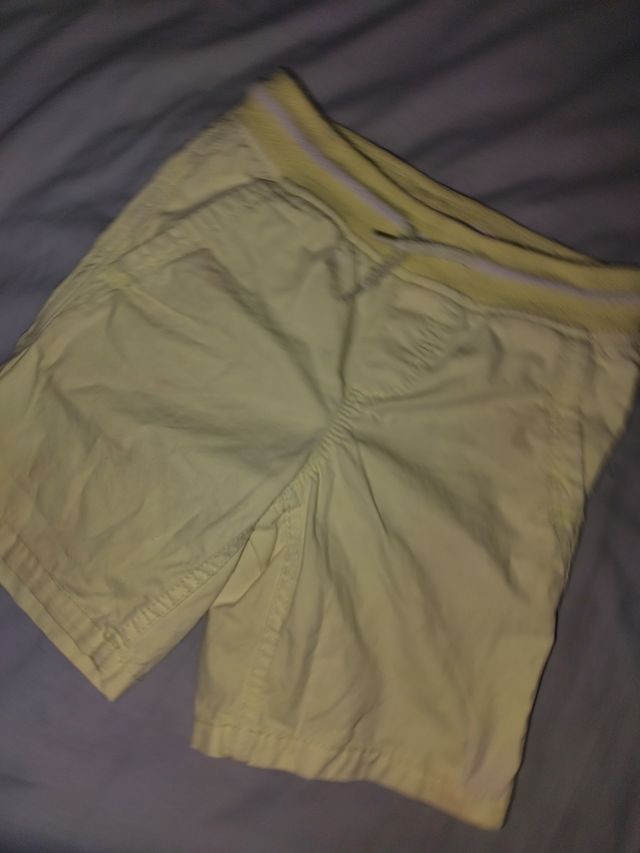 Shorts niño 5 años - color verde lima