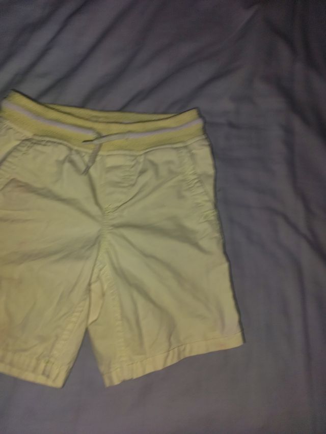 Shorts niño 5 años - color verde lima