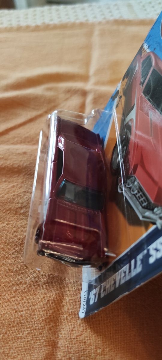 HotWheels '67 Chevelle SS 396 (Muscle Mania)