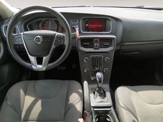 Volvo V40 Plus