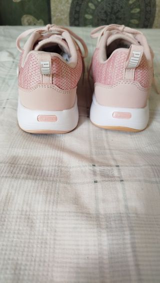 Zapatillas Puma rosa nº 38