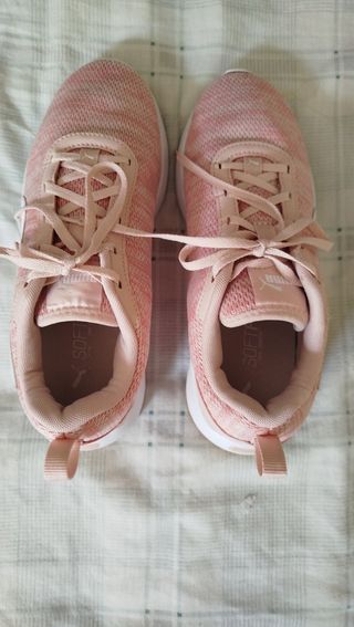 Zapatillas Puma rosa nº 38