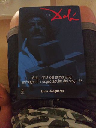 Libro Dalí: Vida y obra