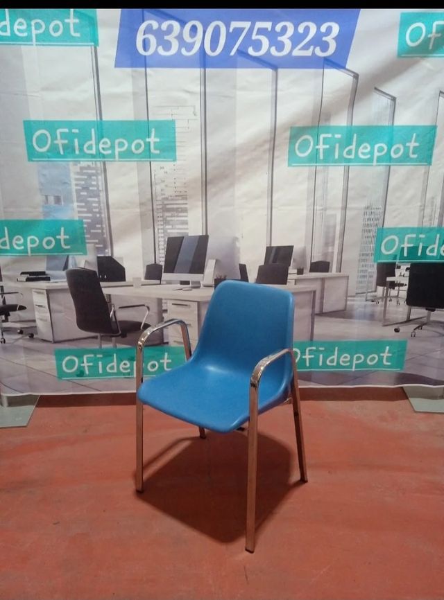 Sedia da ufficio in metallo blu