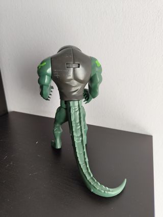 Figura de acción DC Comics: Killer Croc