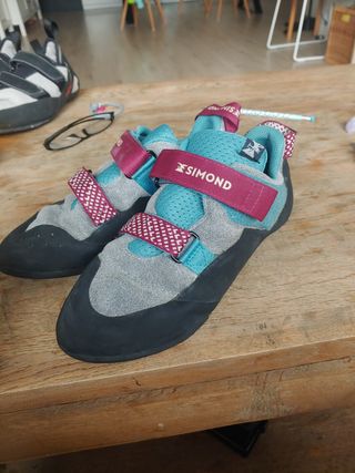 Zapatillas escalada Simond 40