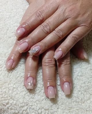 UÑAS A DOMICILIO 