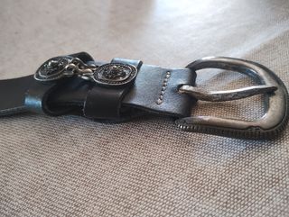 Cintura pelle nera - borchie argento