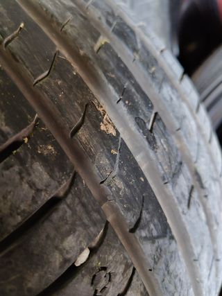 4 Llantas 195 45 15 saxo 106 al 95%