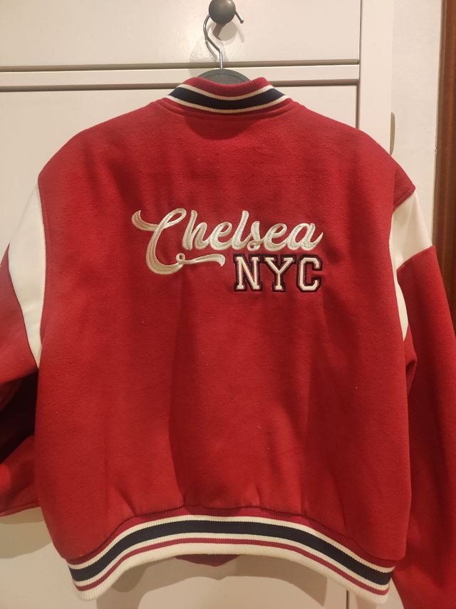 Cazadora beisbolera Zara niña roja