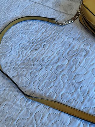 Bolso bandolera amarillo mostaza