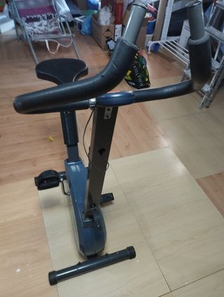 Bicicleta estática Tonic